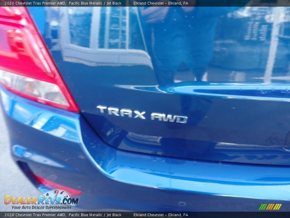 2020 Chevrolet Trax Premier AWD Pacific Blue Metallic / Jet Black Photo #12