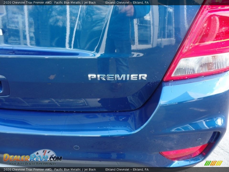 2020 Chevrolet Trax Premier AWD Pacific Blue Metallic / Jet Black Photo #13