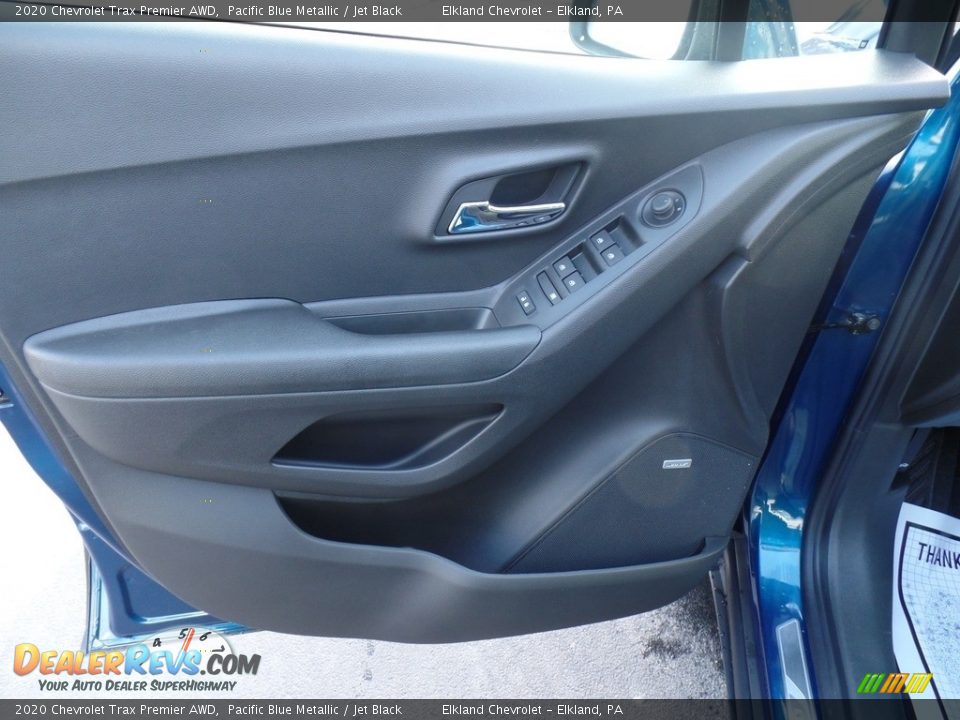 2020 Chevrolet Trax Premier AWD Pacific Blue Metallic / Jet Black Photo #16