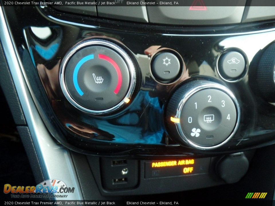 2020 Chevrolet Trax Premier AWD Pacific Blue Metallic / Jet Black Photo #33