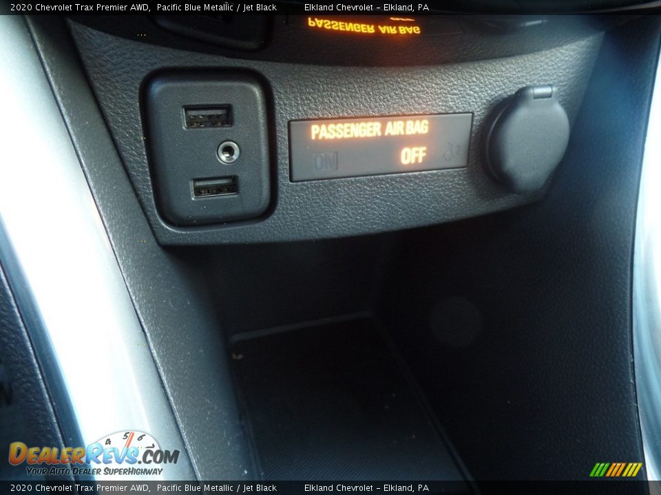 2020 Chevrolet Trax Premier AWD Pacific Blue Metallic / Jet Black Photo #34