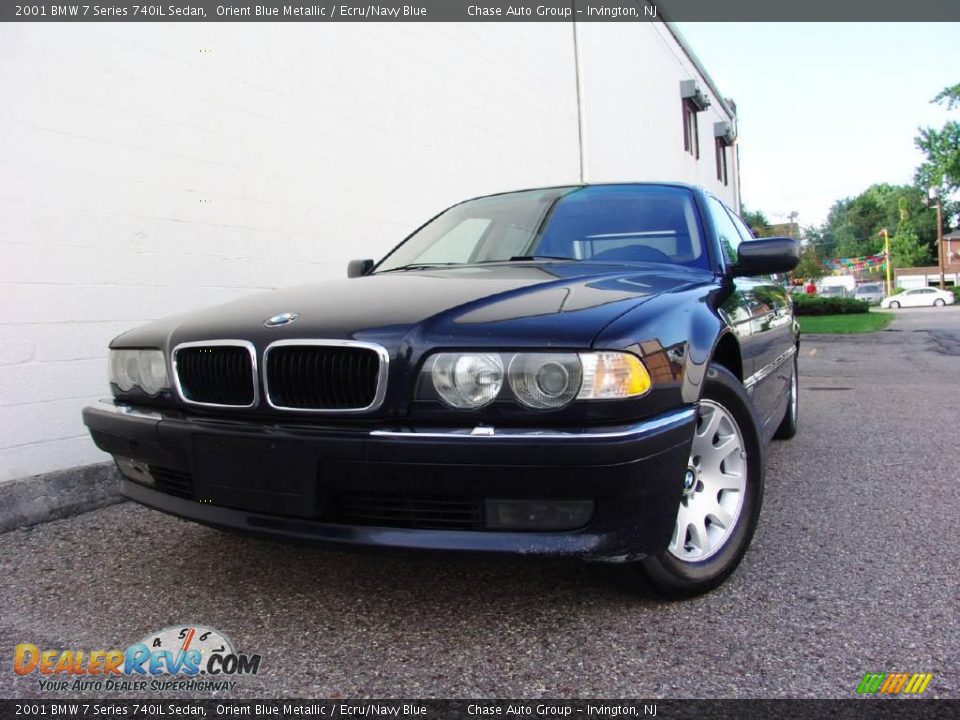 2001 BMW 7 Series 740iL Sedan Orient Blue Metallic / Ecru/Navy Blue Photo #1
