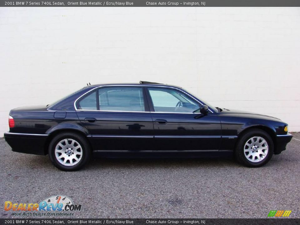 2001 BMW 7 Series 740iL Sedan Orient Blue Metallic / Ecru/Navy Blue Photo #3