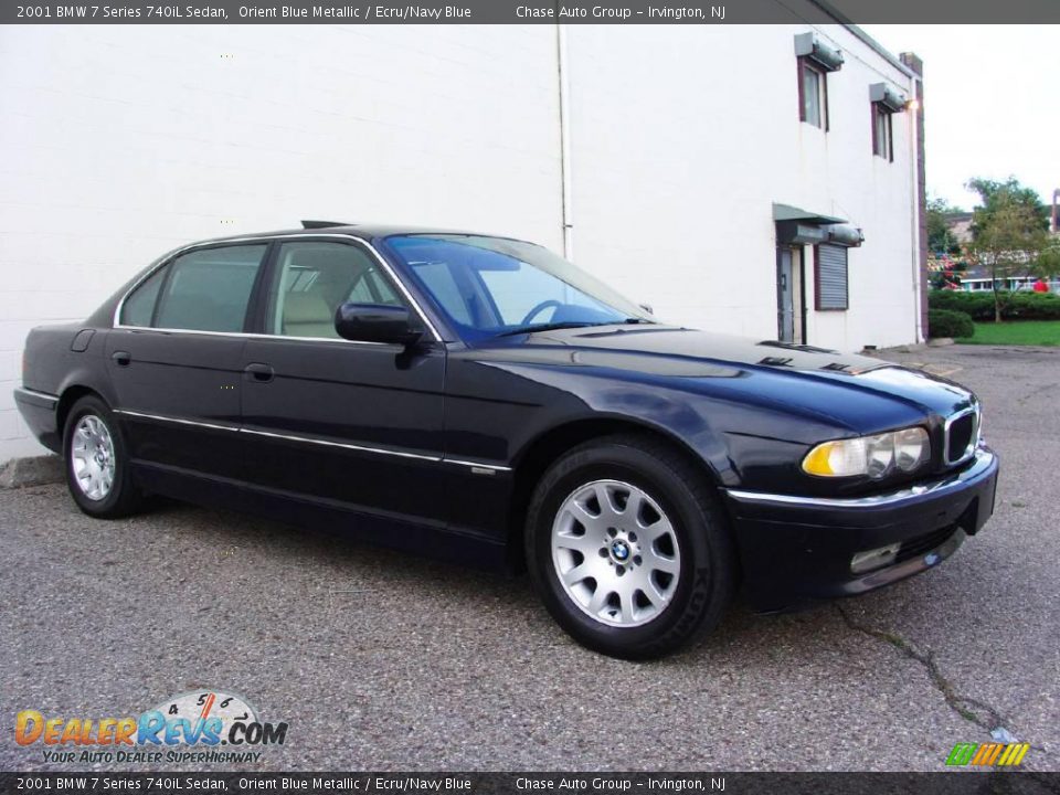 2001 BMW 7 Series 740iL Sedan Orient Blue Metallic / Ecru/Navy Blue Photo #5