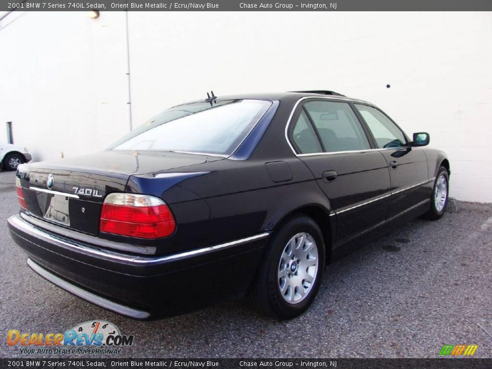 2001 BMW 7 Series 740iL Sedan Orient Blue Metallic / Ecru/Navy Blue Photo #9