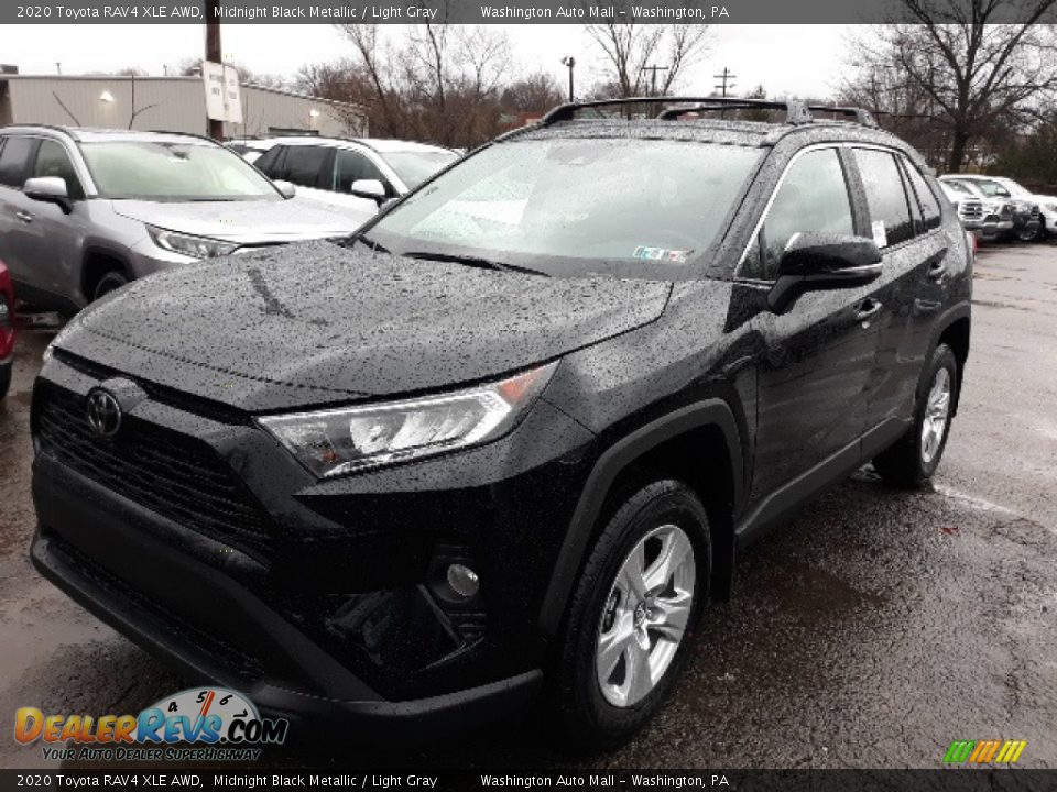 2020 Toyota RAV4 XLE AWD Midnight Black Metallic / Light Gray Photo #15