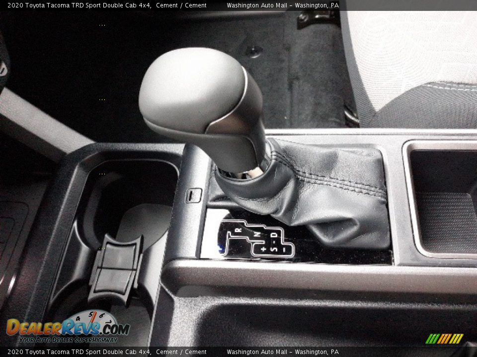 2020 Toyota Tacoma TRD Sport Double Cab 4x4 Shifter Photo #5