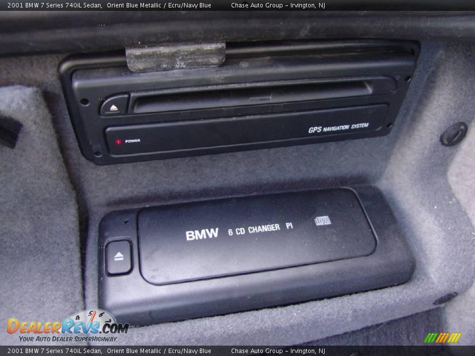 2001 BMW 7 Series 740iL Sedan Orient Blue Metallic / Ecru/Navy Blue Photo #18