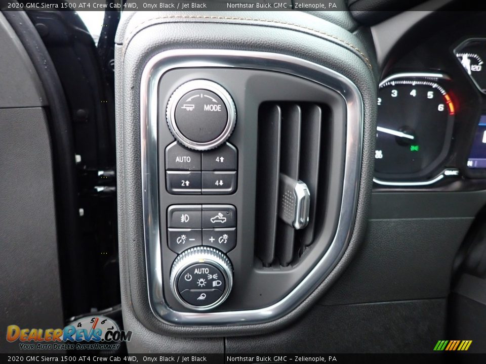Controls of 2020 GMC Sierra 1500 AT4 Crew Cab 4WD Photo #11
