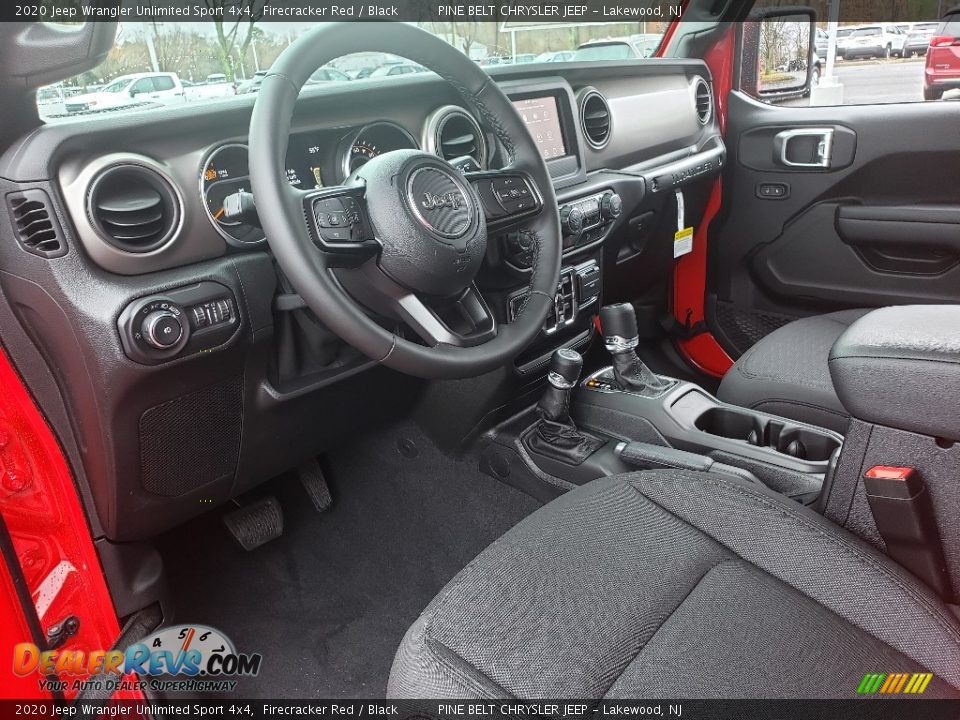 Front Seat of 2020 Jeep Wrangler Unlimited Sport 4x4 Photo #7