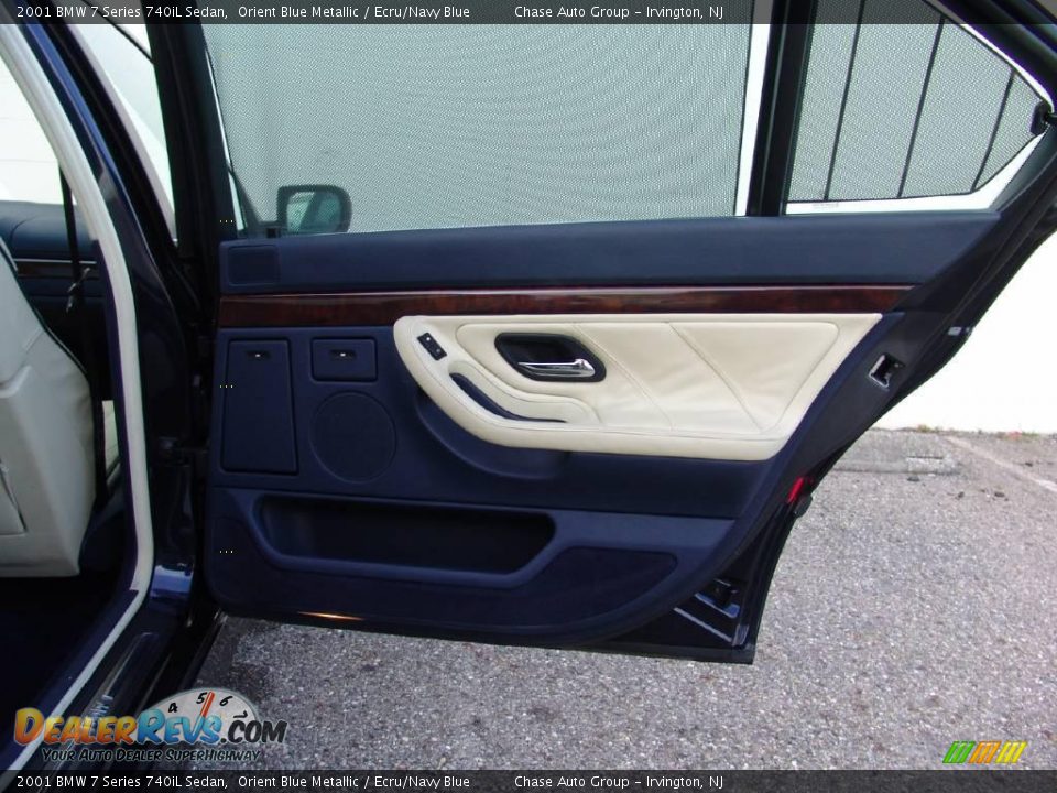 2001 BMW 7 Series 740iL Sedan Orient Blue Metallic / Ecru/Navy Blue Photo #23