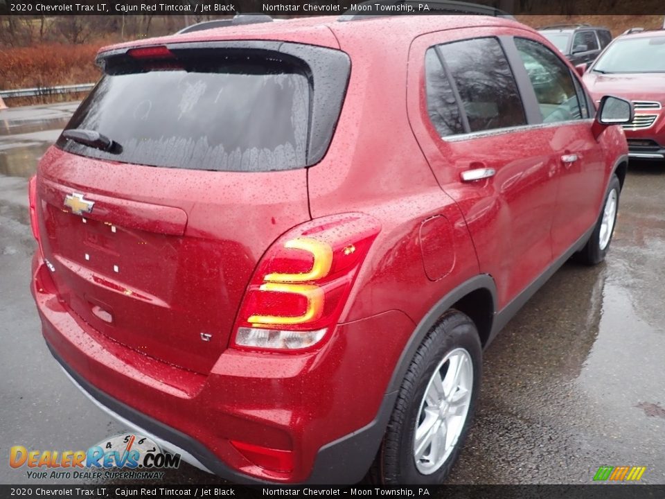 2020 Chevrolet Trax LT Cajun Red Tintcoat / Jet Black Photo #5