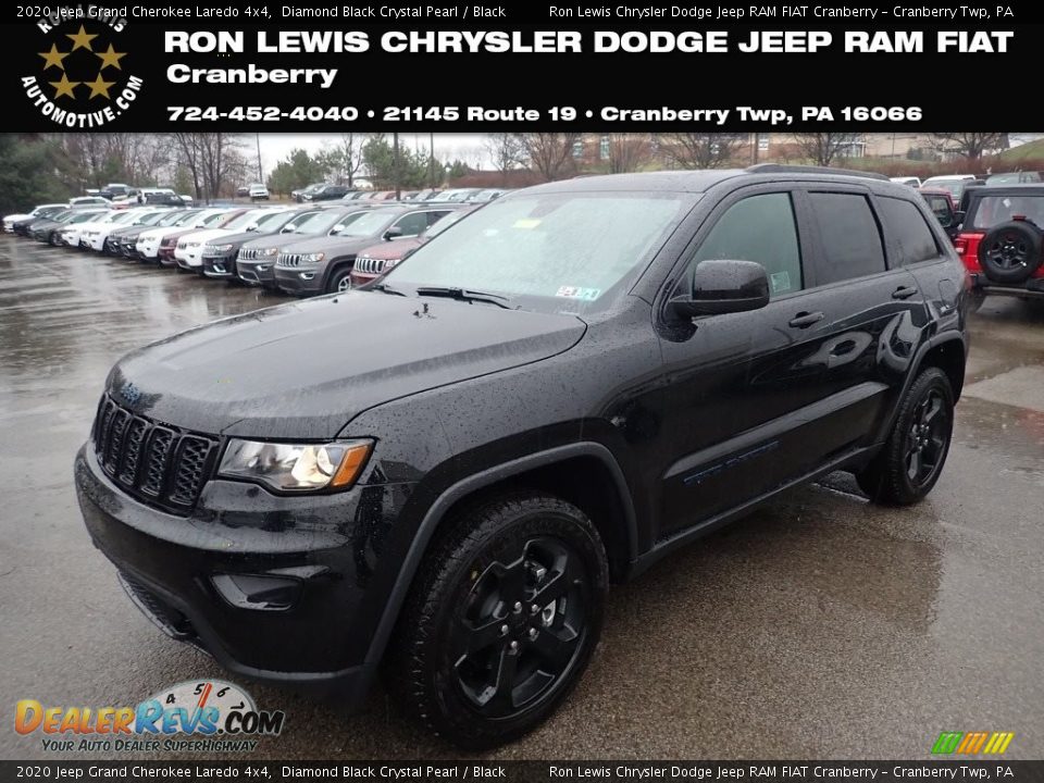 2020 Jeep Grand Cherokee Laredo 4x4 Diamond Black Crystal Pearl / Black Photo #1
