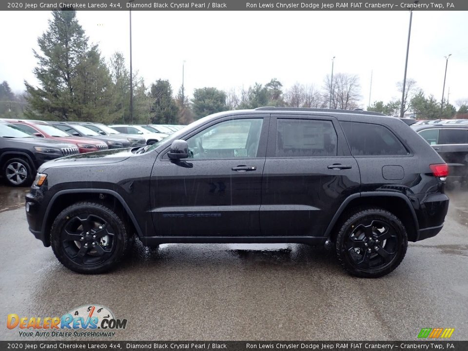 2020 Jeep Grand Cherokee Laredo 4x4 Diamond Black Crystal Pearl / Black Photo #2