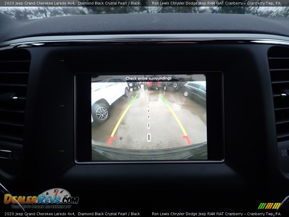 2020 Jeep Grand Cherokee Laredo 4x4 Diamond Black Crystal Pearl / Black Photo #18