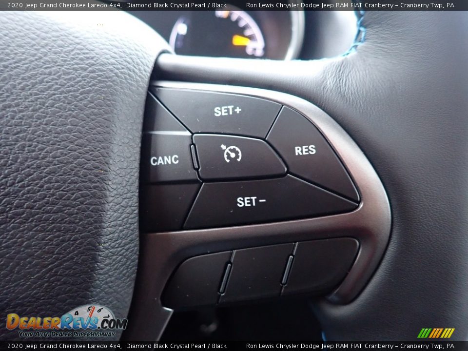 2020 Jeep Grand Cherokee Laredo 4x4 Diamond Black Crystal Pearl / Black Photo #19