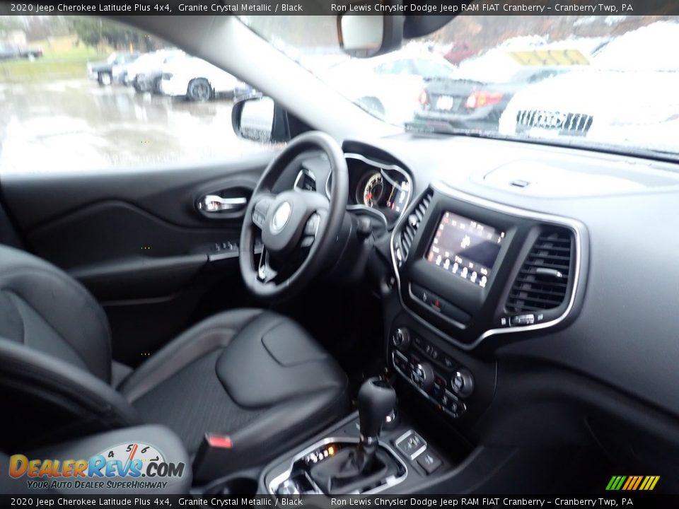 2020 Jeep Cherokee Latitude Plus 4x4 Granite Crystal Metallic / Black Photo #10