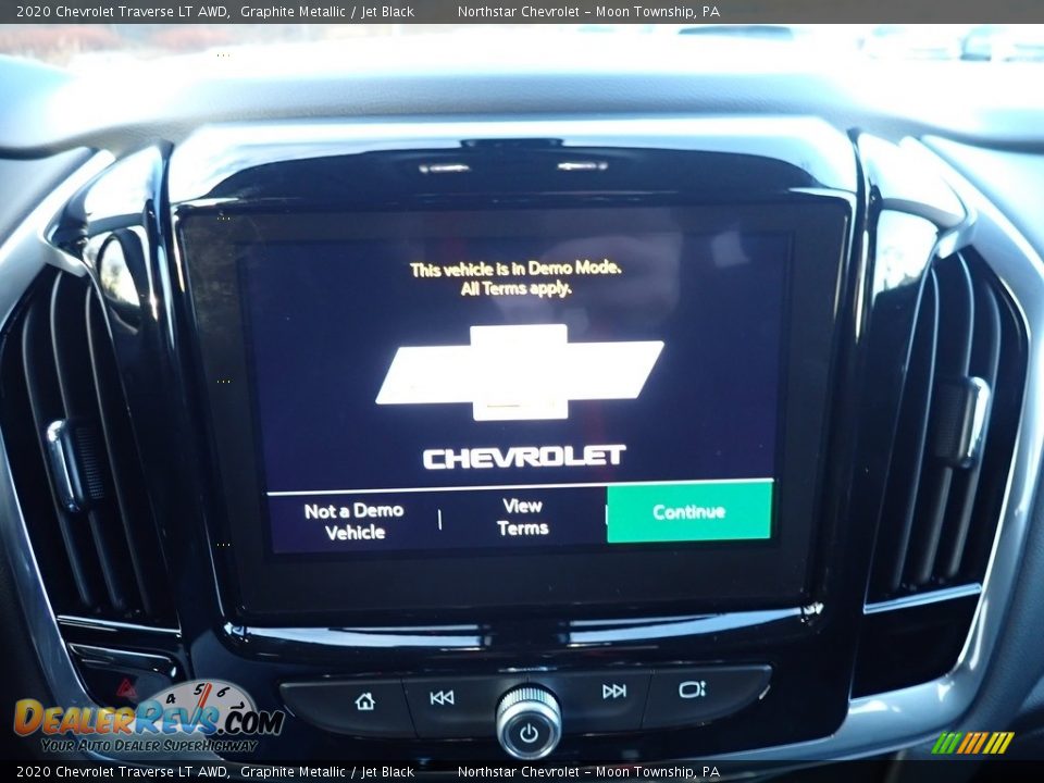 2020 Chevrolet Traverse LT AWD Graphite Metallic / Jet Black Photo #17