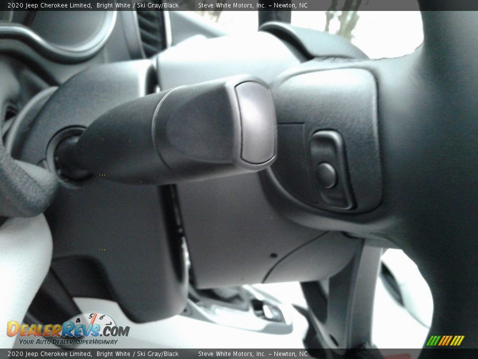 2020 Jeep Cherokee Limited Bright White / Ski Gray/Black Photo #17