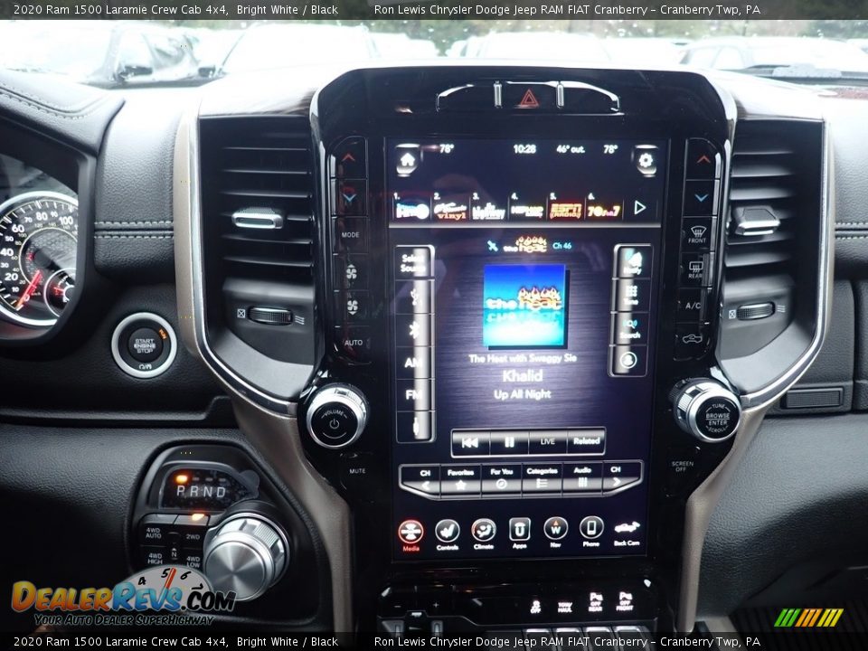 2020 Ram 1500 Laramie Crew Cab 4x4 Bright White / Black Photo #17