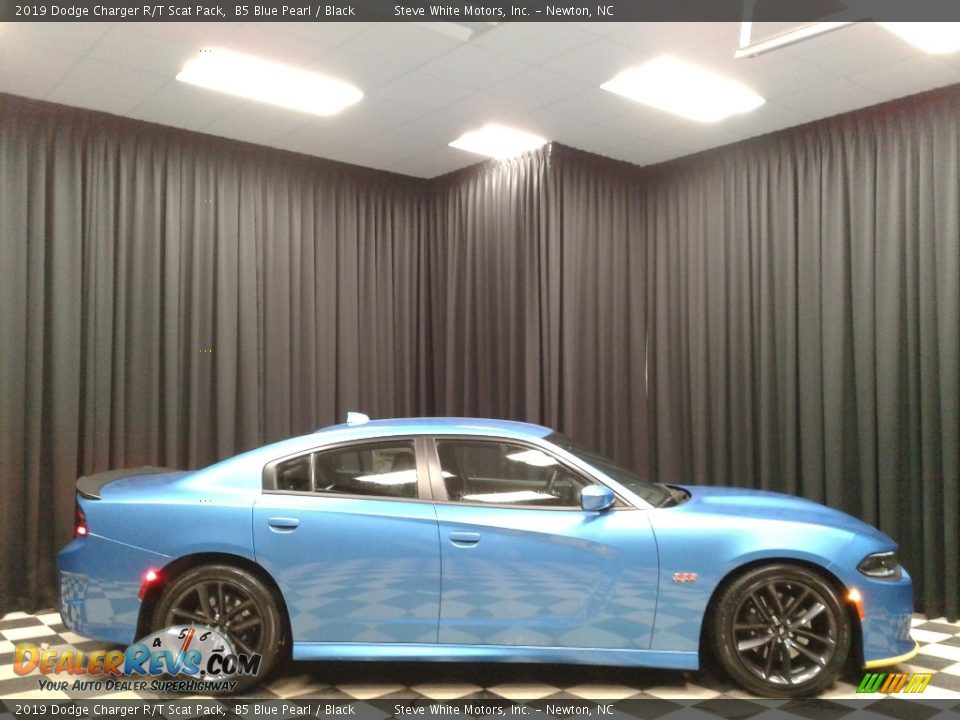 2019 Dodge Charger R/T Scat Pack B5 Blue Pearl / Black Photo #5