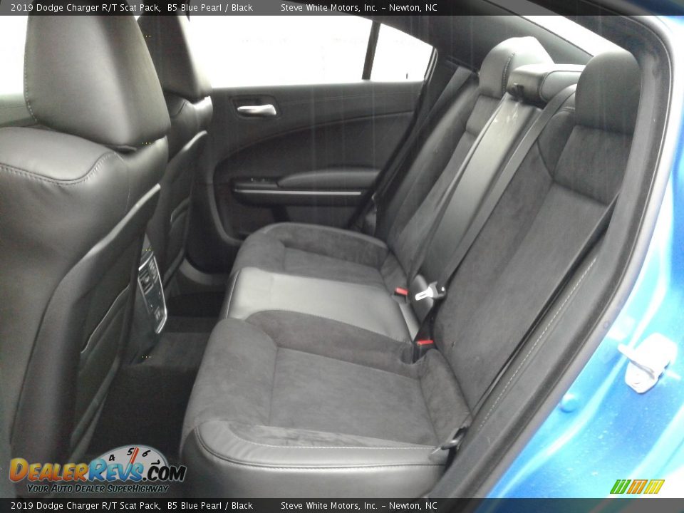 2019 Dodge Charger R/T Scat Pack B5 Blue Pearl / Black Photo #11