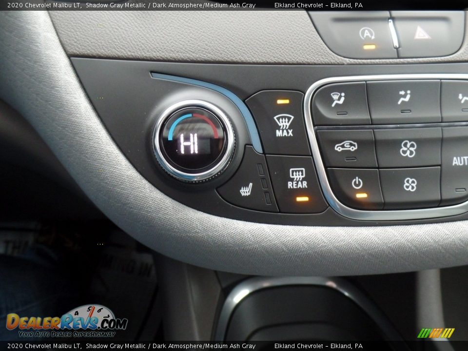 Controls of 2020 Chevrolet Malibu LT Photo #25