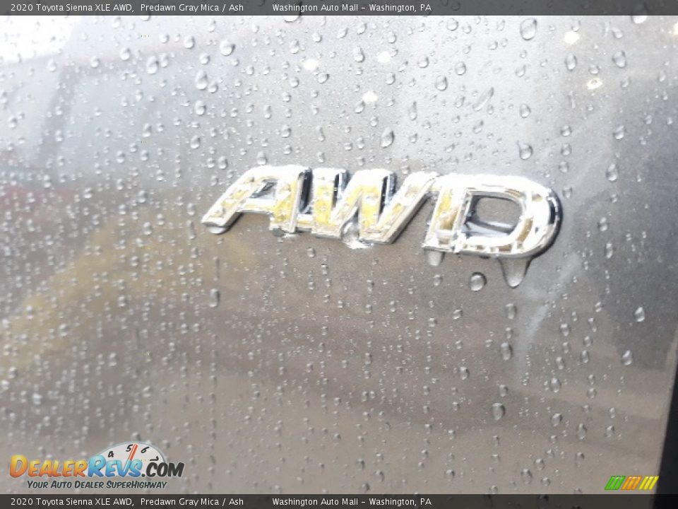 2020 Toyota Sienna XLE AWD Predawn Gray Mica / Ash Photo #10