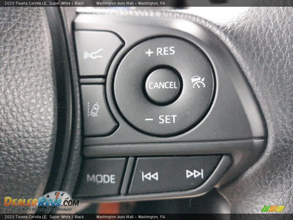 2020 Toyota Corolla LE Super White / Black Photo #11