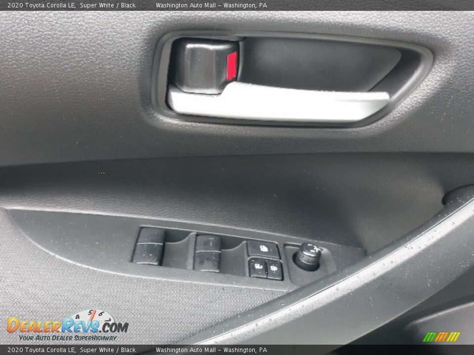 2020 Toyota Corolla LE Super White / Black Photo #12
