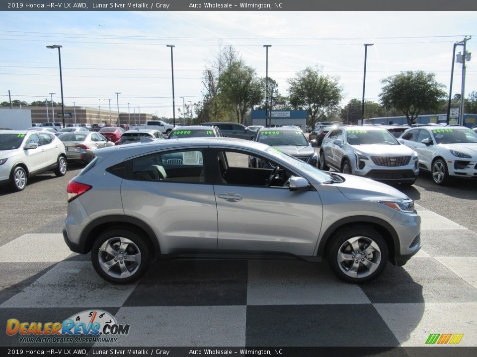 2019 Honda HR-V LX AWD Lunar Silver Metallic / Gray Photo #3