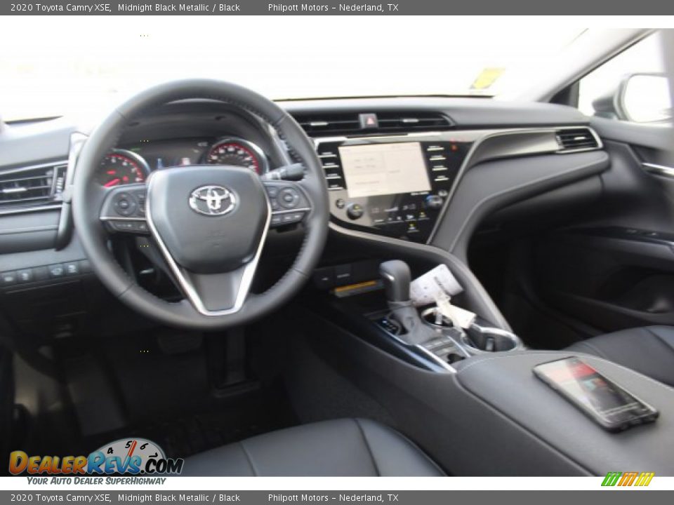 2020 Toyota Camry XSE Midnight Black Metallic / Black Photo #22