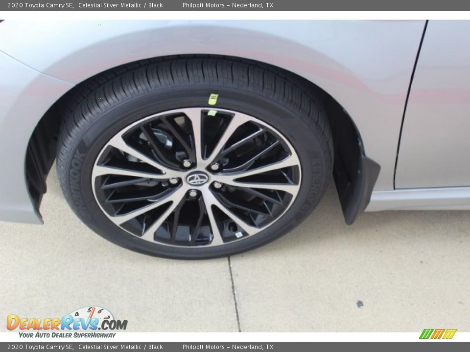 2020 Toyota Camry SE Celestial Silver Metallic / Black Photo #5