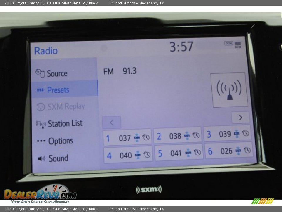 2020 Toyota Camry SE Celestial Silver Metallic / Black Photo #16