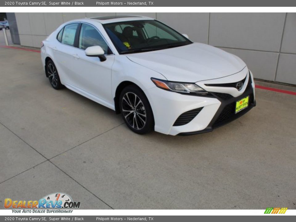 2020 Toyota Camry SE Super White / Black Photo #2