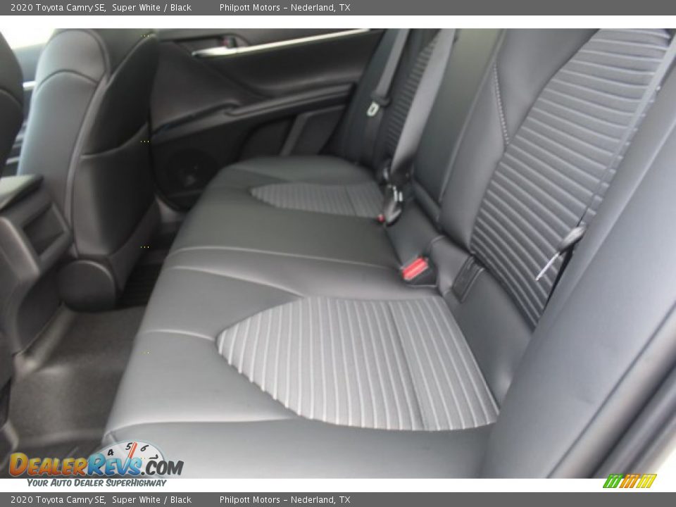 2020 Toyota Camry SE Super White / Black Photo #20