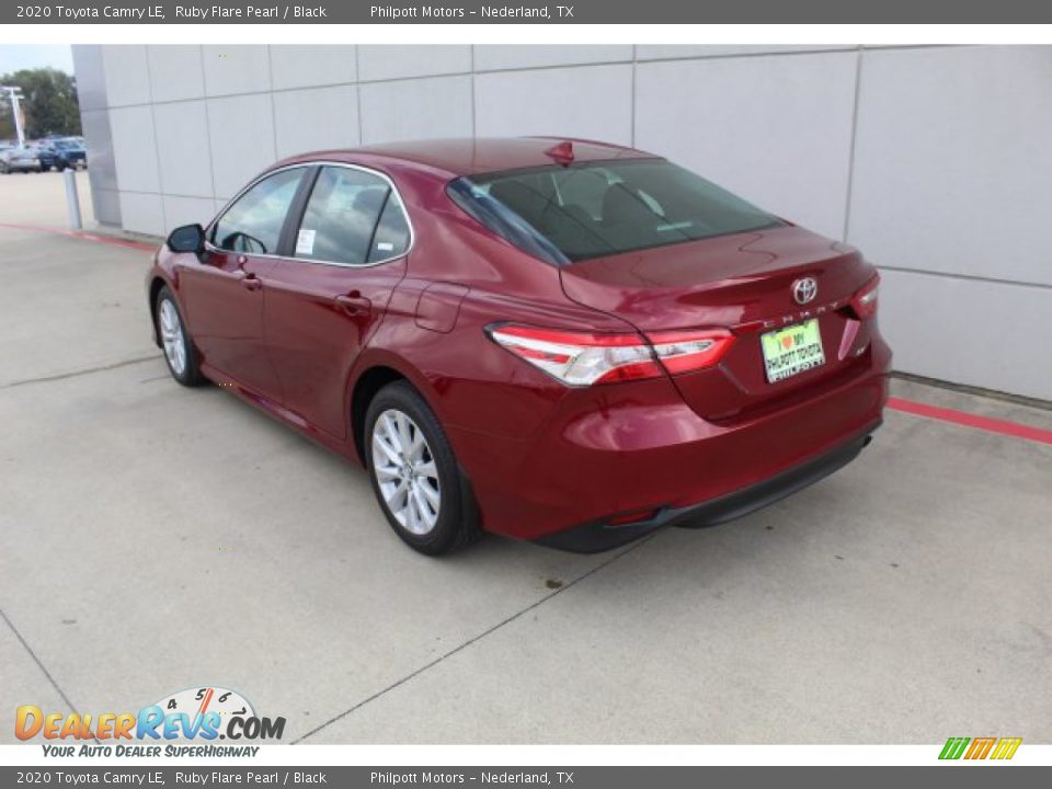 2020 Toyota Camry LE Ruby Flare Pearl / Black Photo #6