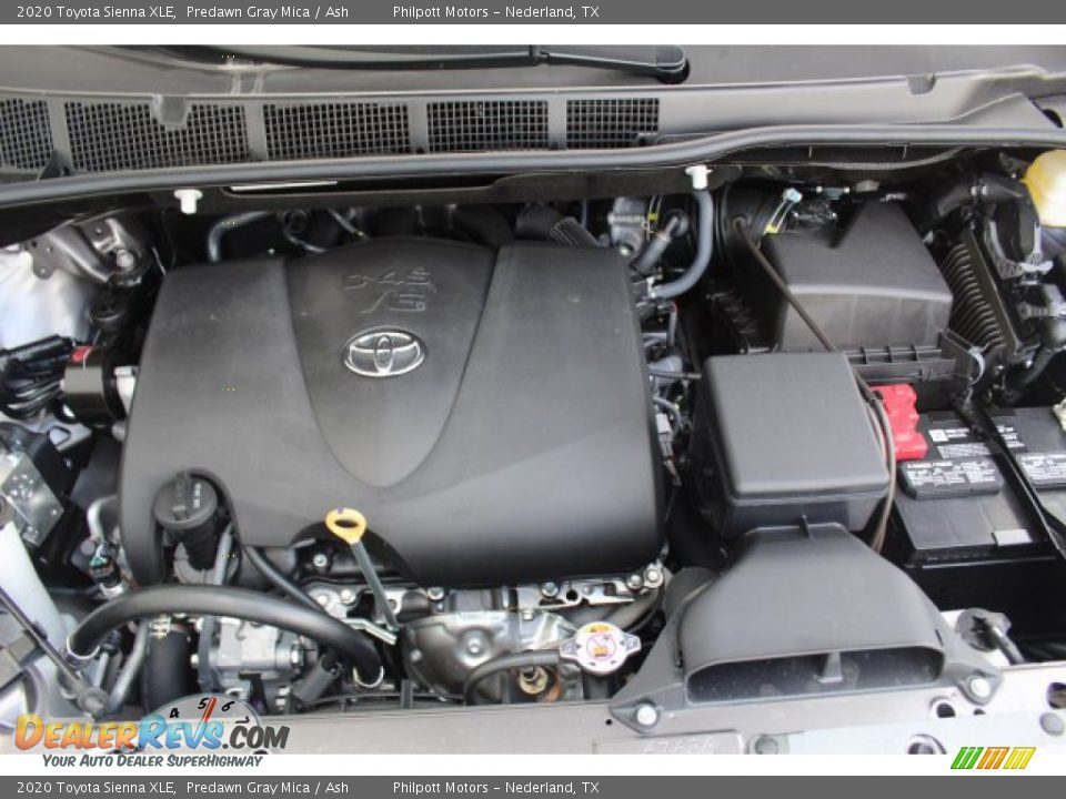 2020 Toyota Sienna XLE Predawn Gray Mica / Ash Photo #27