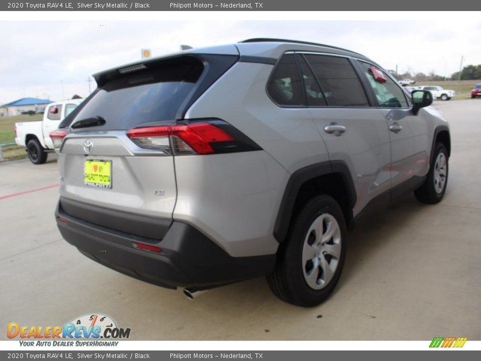 2020 Toyota RAV4 LE Silver Sky Metallic / Black Photo #8