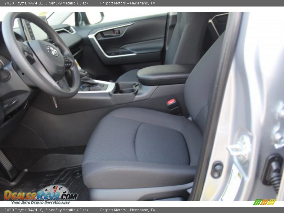 2020 Toyota RAV4 LE Silver Sky Metallic / Black Photo #10