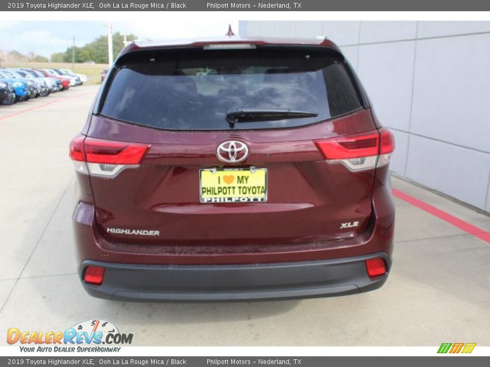 2019 Toyota Highlander XLE Ooh La La Rouge Mica / Black Photo #7