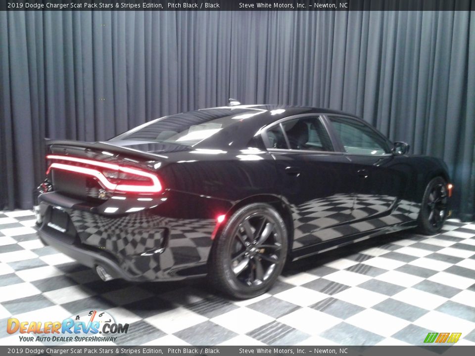 2019 Dodge Charger Scat Pack Stars & Stripes Edition Pitch Black / Black Photo #6