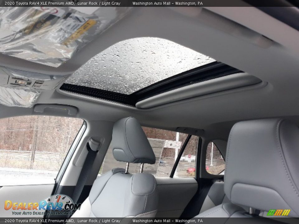 2020 Toyota RAV4 XLE Premium AWD Lunar Rock / Light Gray Photo #14