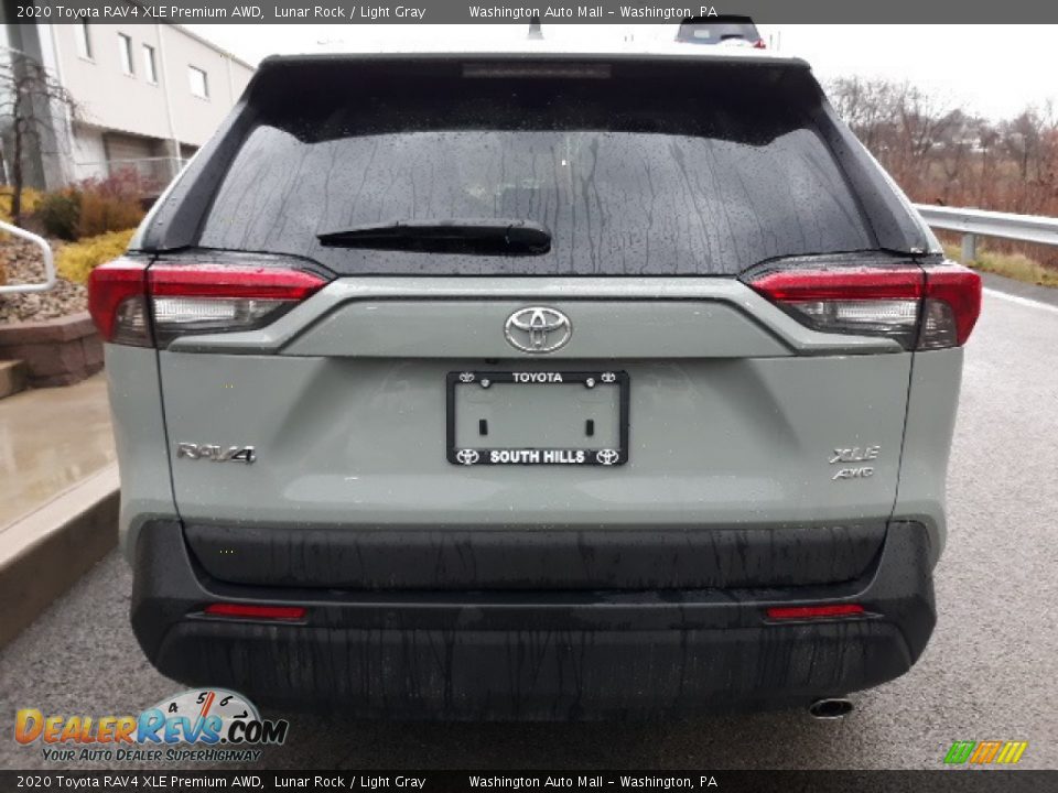 2020 Toyota RAV4 XLE Premium AWD Lunar Rock / Light Gray Photo #18