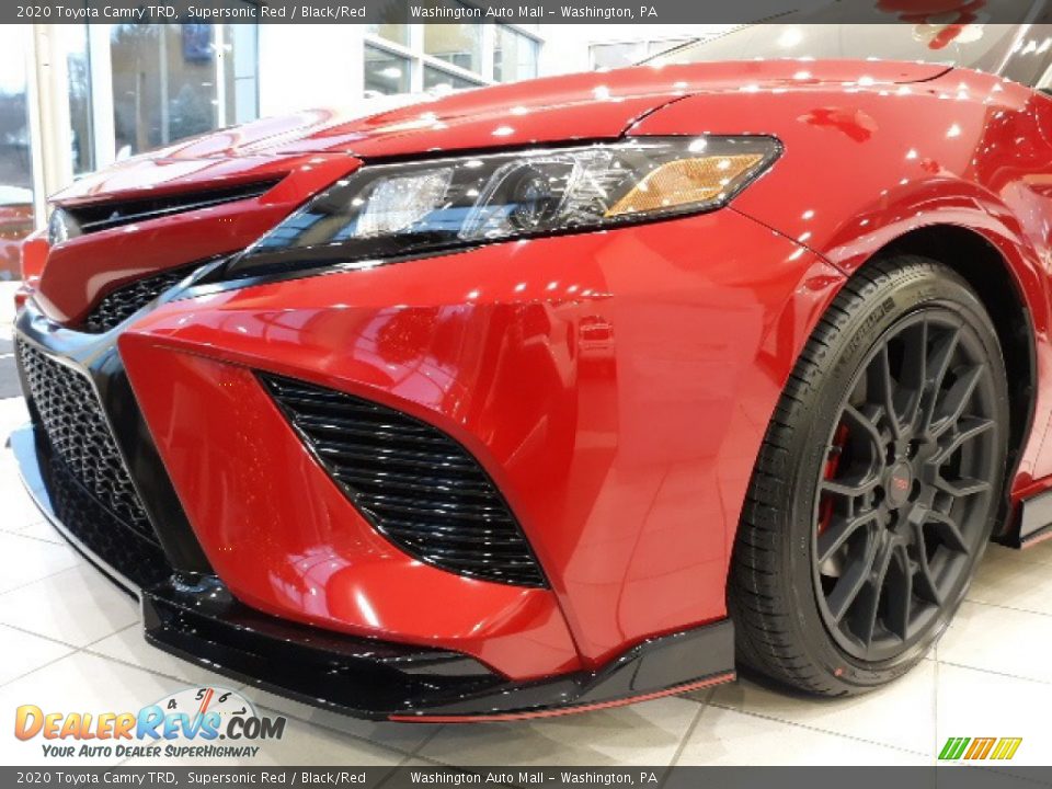 2020 Toyota Camry TRD Supersonic Red / Black/Red Photo #18