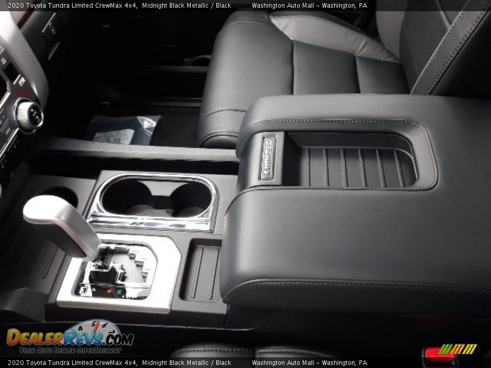 2020 Toyota Tundra Limited CrewMax 4x4 Midnight Black Metallic / Black Photo #8