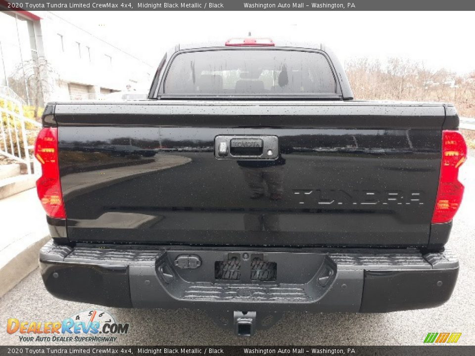2020 Toyota Tundra Limited CrewMax 4x4 Midnight Black Metallic / Black Photo #16