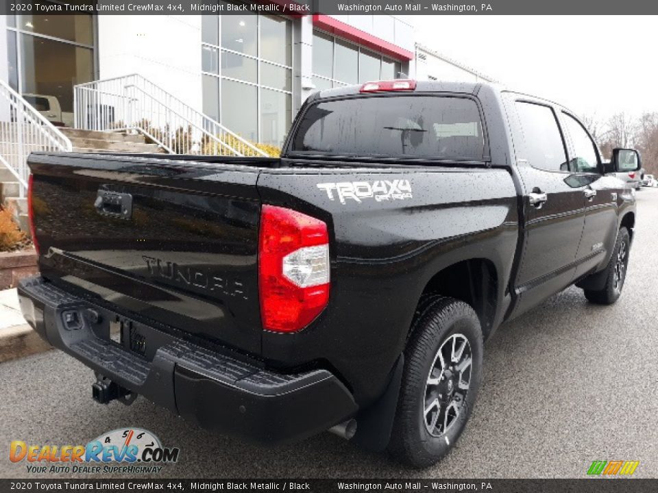 2020 Toyota Tundra Limited CrewMax 4x4 Midnight Black Metallic / Black Photo #17
