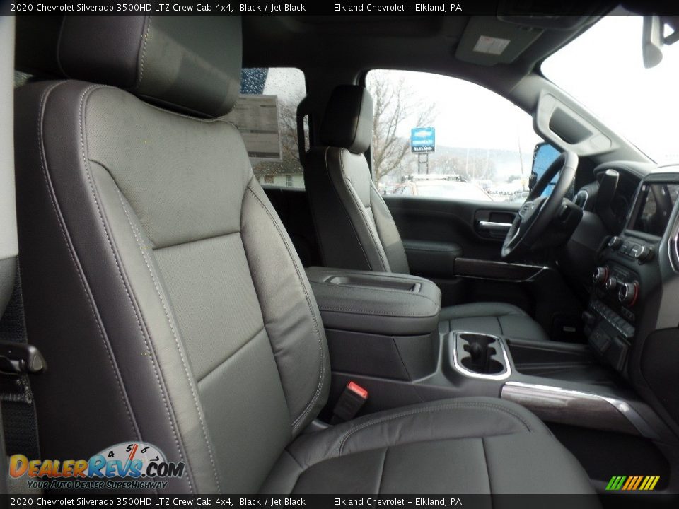 2020 Chevrolet Silverado 3500HD LTZ Crew Cab 4x4 Black / Jet Black Photo #17