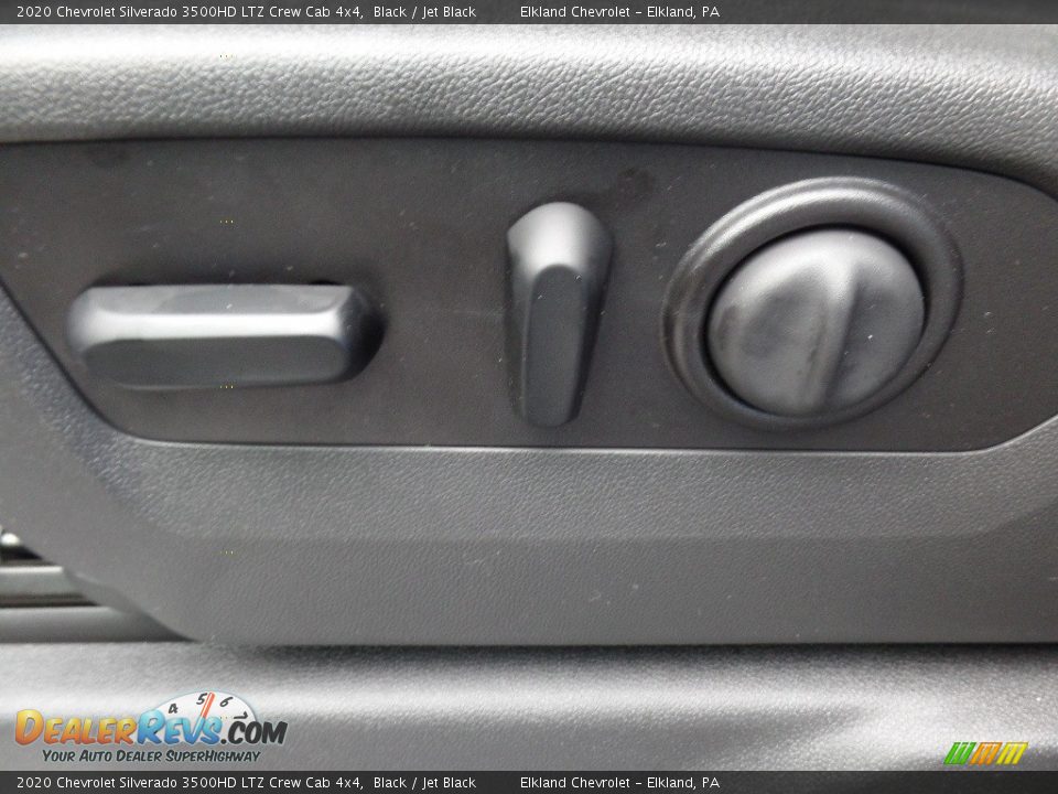 2020 Chevrolet Silverado 3500HD LTZ Crew Cab 4x4 Black / Jet Black Photo #25